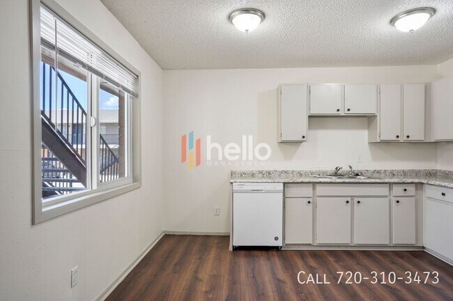 Foto del edificio - 984 E Saxony Dr