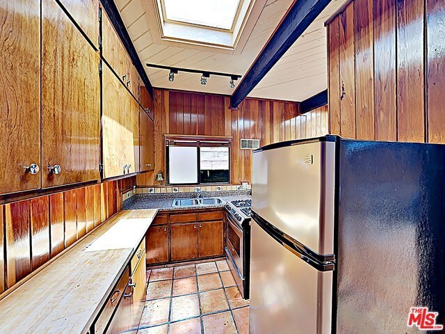 Building Photo - 3032 Valevista Trail