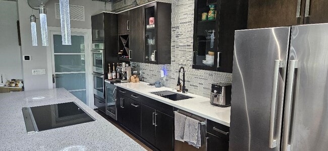 Foto del edificio - 2000 Bagby St