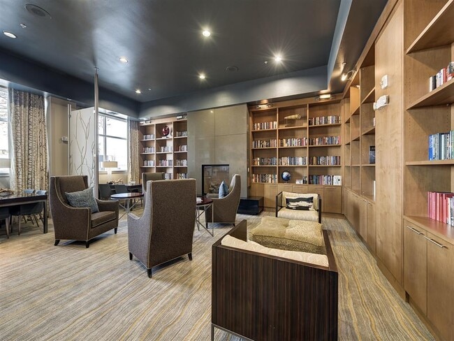 Building Photo - Marq at Ridgegate