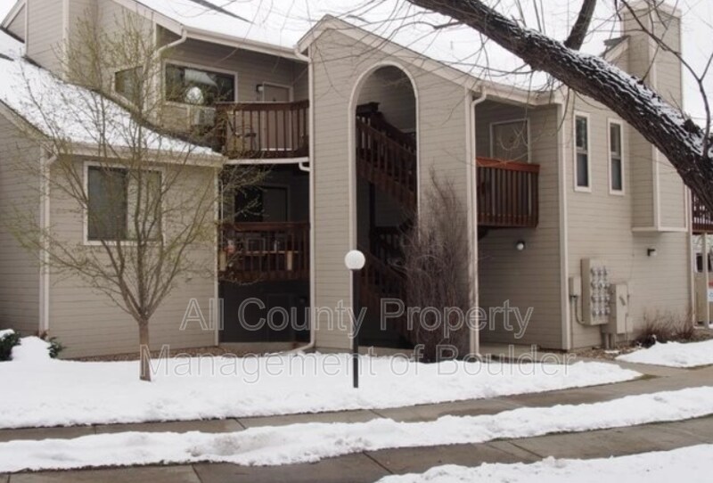 Foto principal - 5550 Stonewall Pl