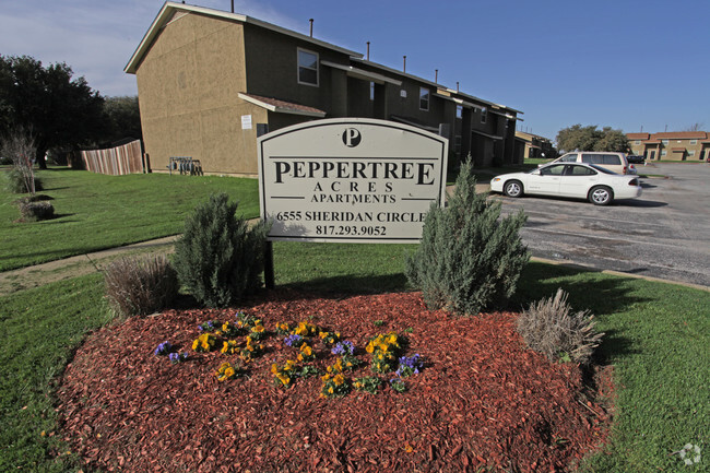 Foto del edificio - Peppertree Acres Apartments