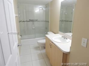 Building Photo - 3 br, 2 bath - 910 SW 129th Pl Apt 102