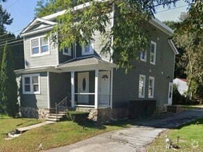 Building Photo - 5 Pinehurst Ave