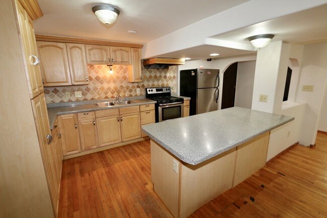 Foto del edificio - 3329 Cedar Ave S
