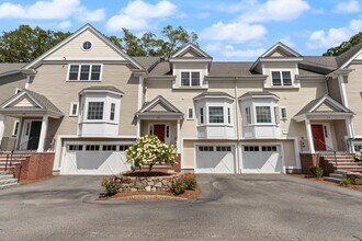 Building Photo - 10 Murray Ave Building Photo - 10 Murray Ave