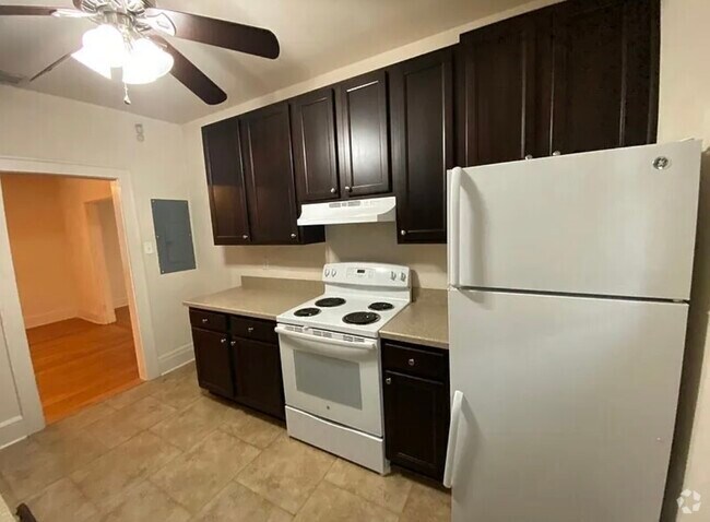 Building Photo - 2839 Saint Johns Ave