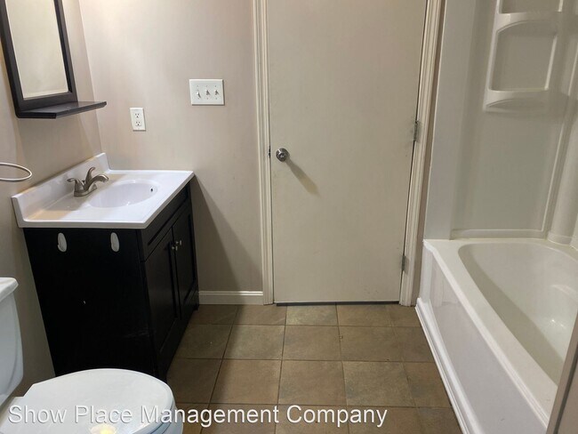 Building Photo - 3 br, 2 bath House - 342 HIllcrest