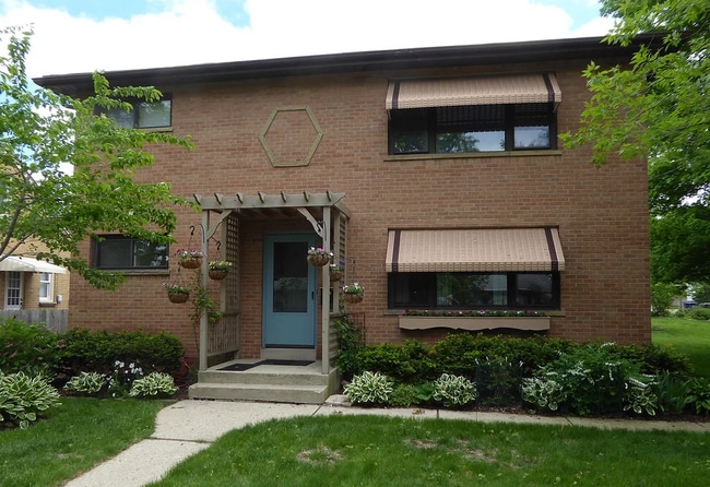 Front of Home - 3340 S Dayfield Ave