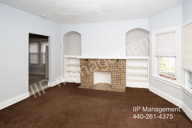 Building Photo - Discover Your New Home in Vibrant Clevelan...