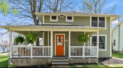 Building Photo - 8343 E Wesley Ln