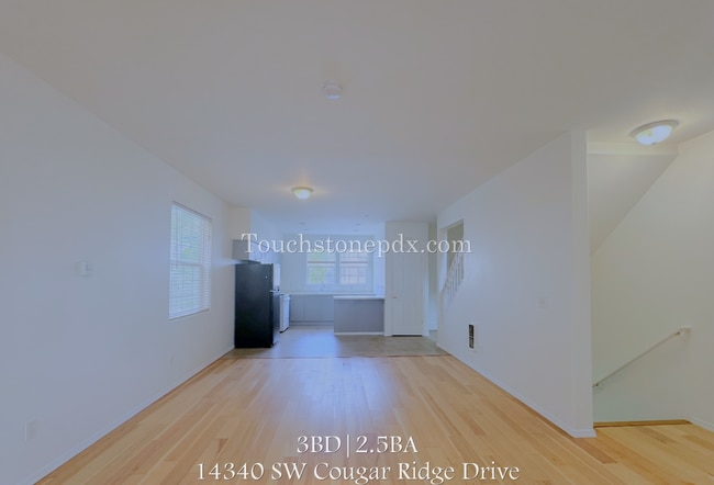Location, Location, Location! 3 Bed/2.5 bath Townhome w/Deck in near Progress Ridge - Location, Location, Location! 3 Bed/2.5 bath Townhome w/Deck in near Progress Ridge