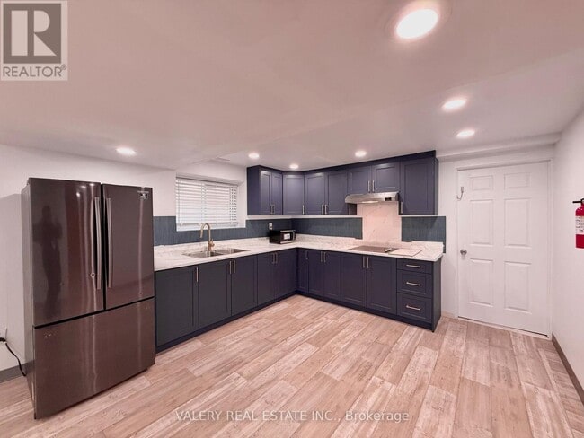 Building Photo - 134 Reed St