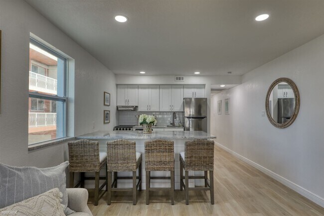 Foto del edificio - 1 br, 1 bath Condo - 19110 Gulf Boulevard 4