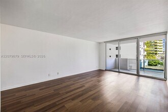 Building Photo - 1200 West Dr