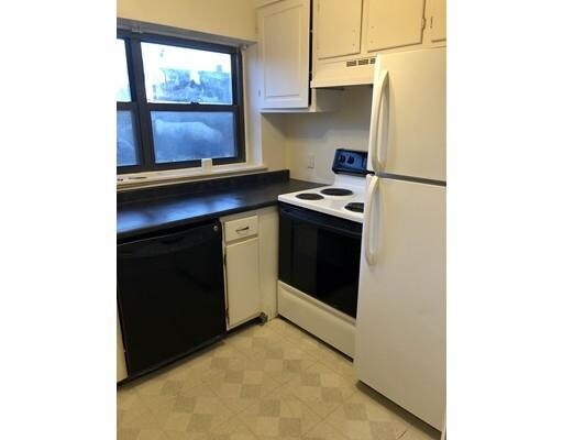 Building Photo - 111 Nahant St