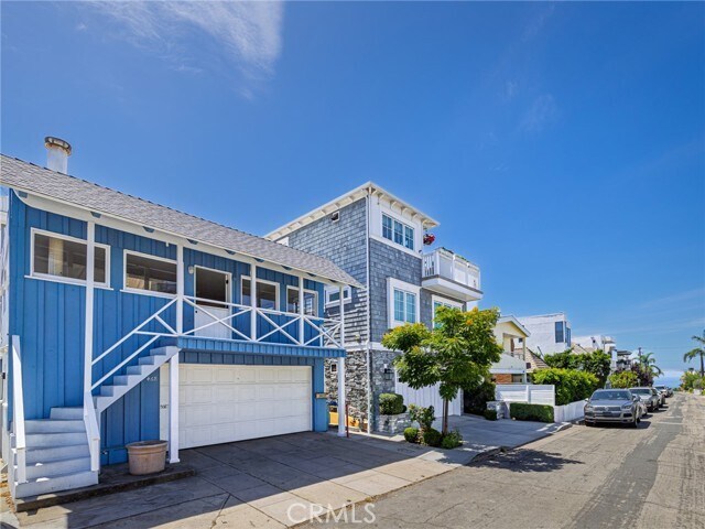 Building Photo - 468 27th St