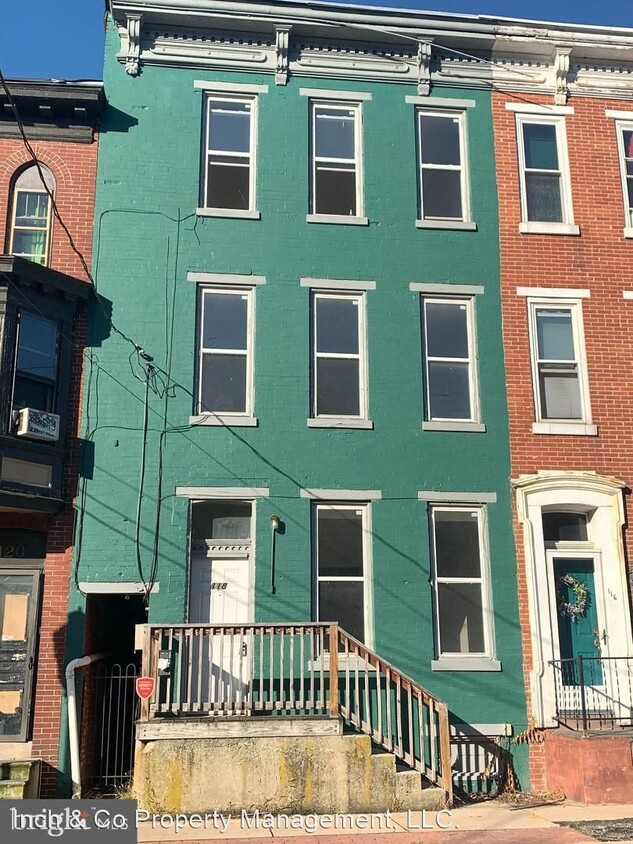 Primary Photo - 5 br, 1 bath House - 118 S Penn Street