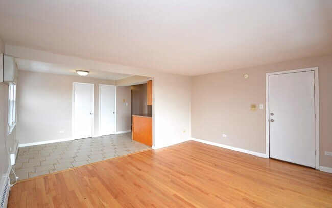 Foto del edificio - 7138 82nd St