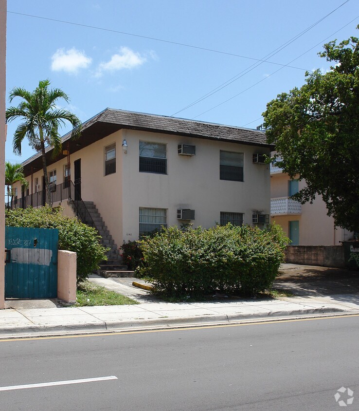 Foto del edificio - 1040 SW 7th St