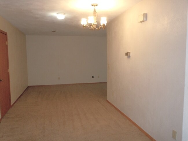 Building Photo - 626 Greenwood Pl