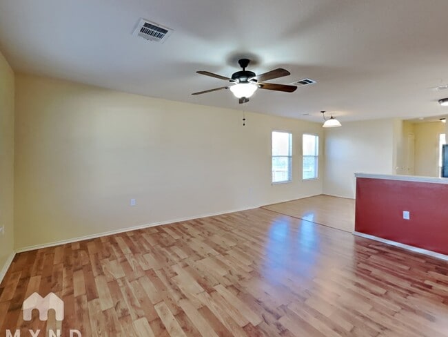 Building Photo - 18624 Great Falls Dr