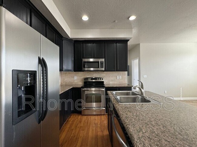 Photo - 4712 W Thorndale Way House