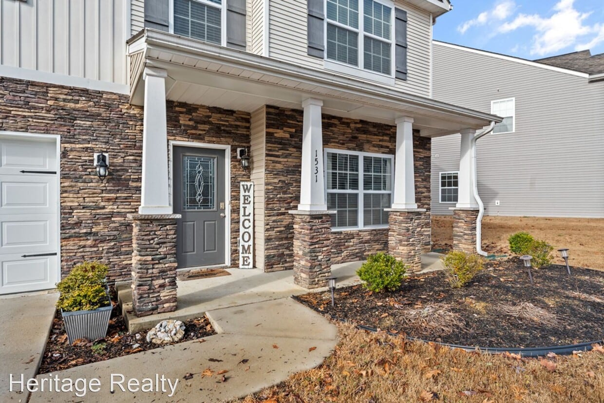 4 br, 3.5 bath House 1531 Sergeant Ln House Rental in Knoxville, TN
