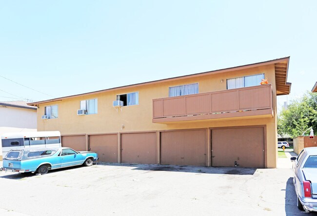 Building Photo - 12121 Laguna St