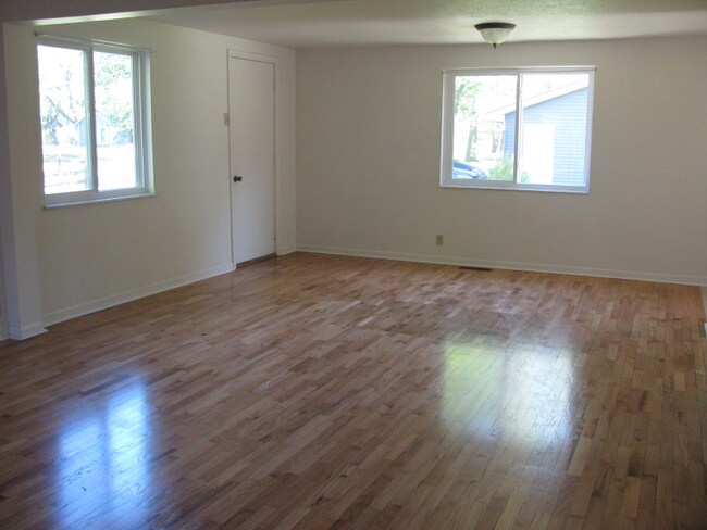 Foto del edificio - 715 Barlow St