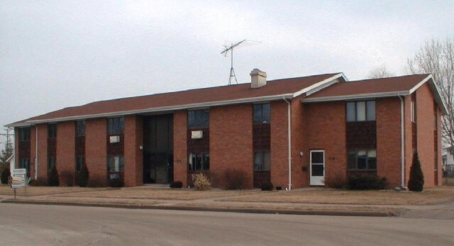 Primary Photo - Wallace Apartments