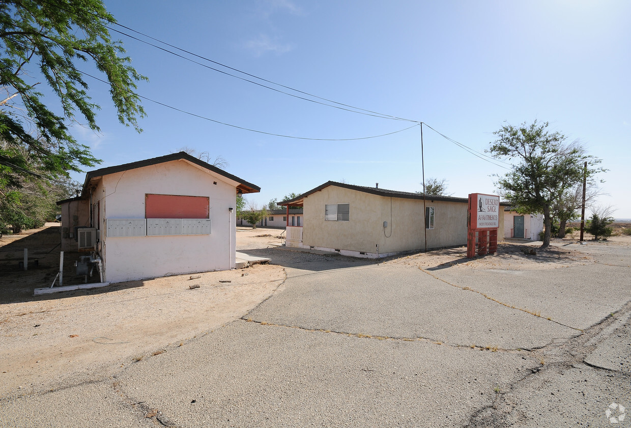 Foto principal - Desert Sage Apartments