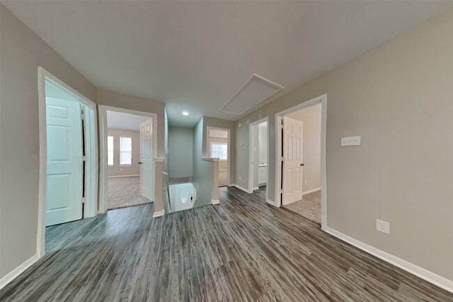 Building Photo - 7010 Durango Dr