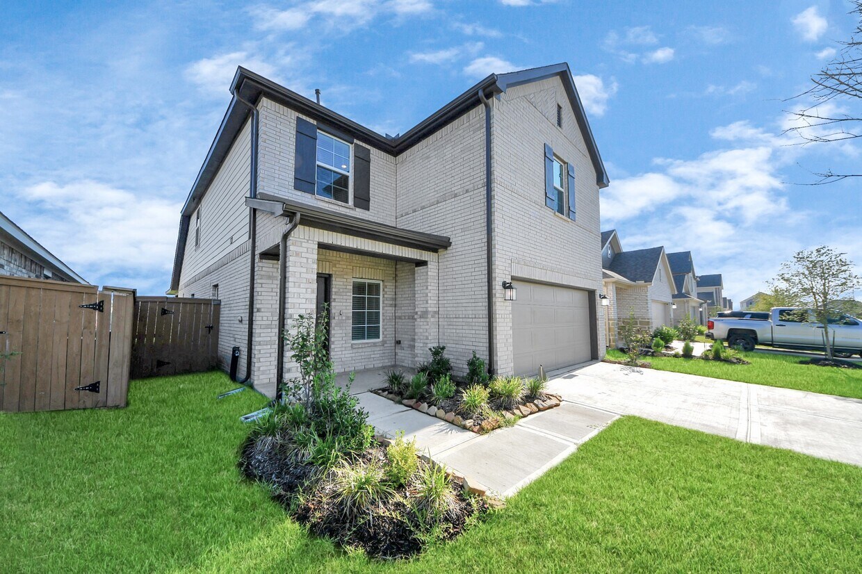 Primary Photo - 21650 Wave Holw Dr