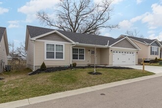 Building Photo - 12 Persimmon Dr