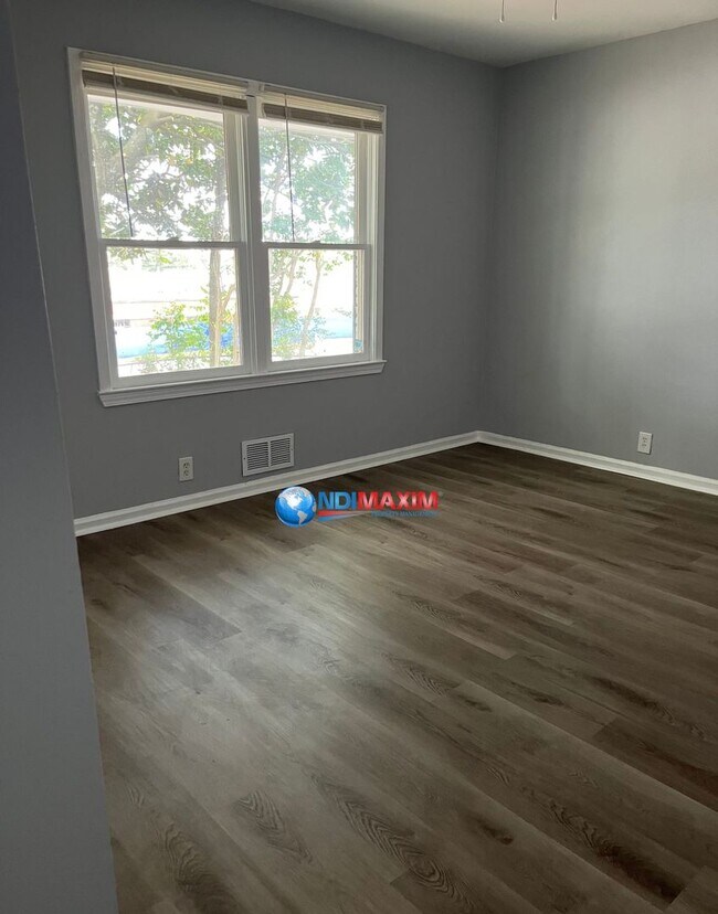Building Photo - Nicely renovated home in Lawrenceville