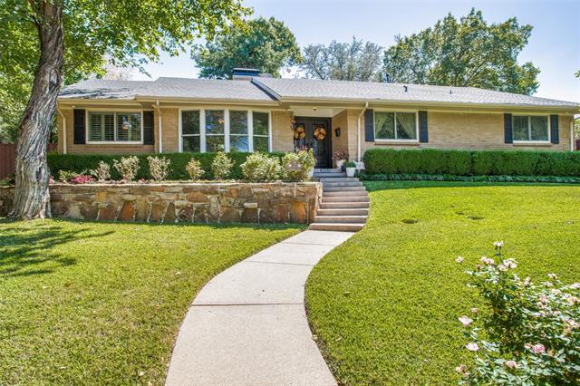 Foto del edificio - 2023 Timbergrove Cir