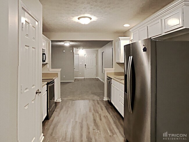 Building Photo - 4243 Hovenweep Dr