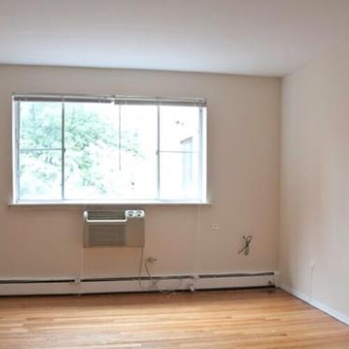 Building Photo - 2630 N Hampden Ct