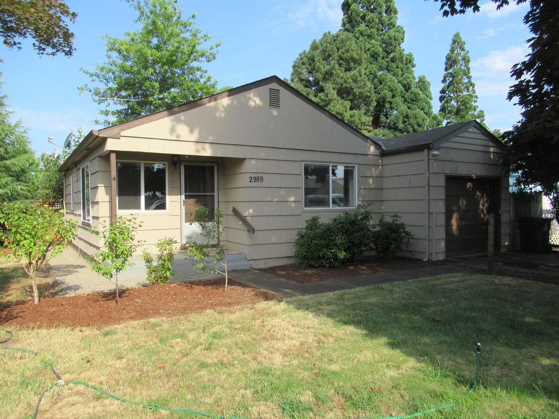 Primary Photo - Totally Remodeled 2 Bedroom