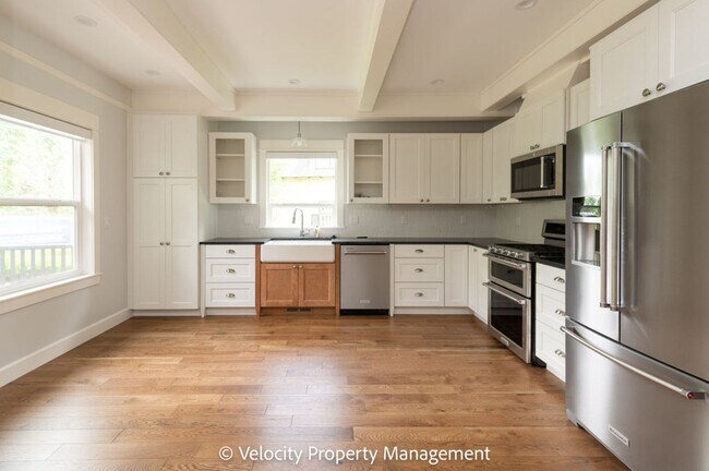 Building Photo - Beautiful Newly Remodeled Home Across the ...