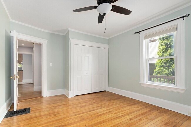 Foto del edificio - 725 Watertown St
