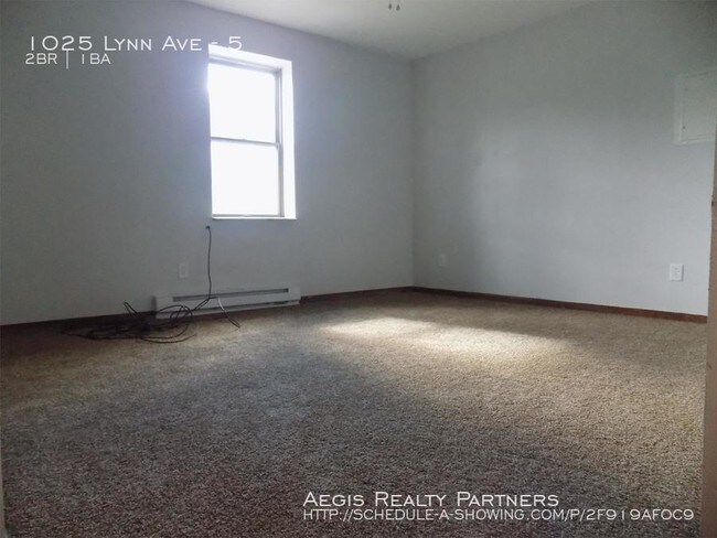 Foto del edificio - 1025 Lynn Ave