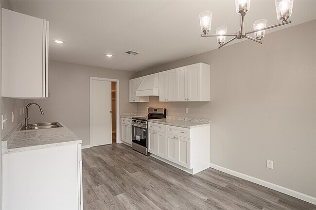 Foto del edificio - 972 Park Meadow Dr