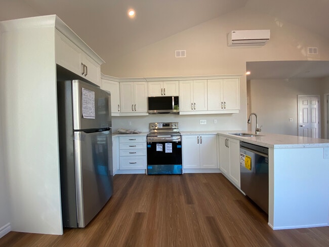 Photo du bâtiment - 300 Croft St