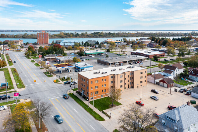 Aerial Photo - Primadore Apartments