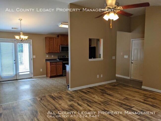 Foto del edificio - 3bd 2ba stepless ranch with fenced yard!!