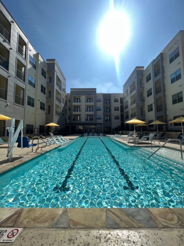 Primary Photo - MedWest Apartments