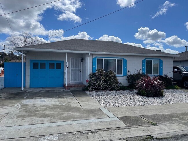 Building Photo - CUTE! Two Bedroom House Available in San Leandro!