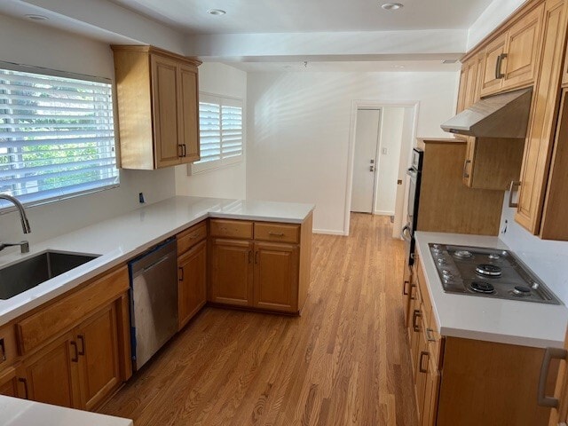 Foto del edificio - 9647 Vanalden Ave